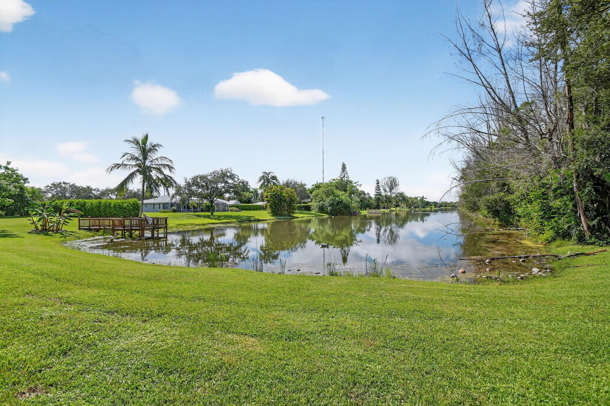 LOXAHATCHEE LAKES - Residential