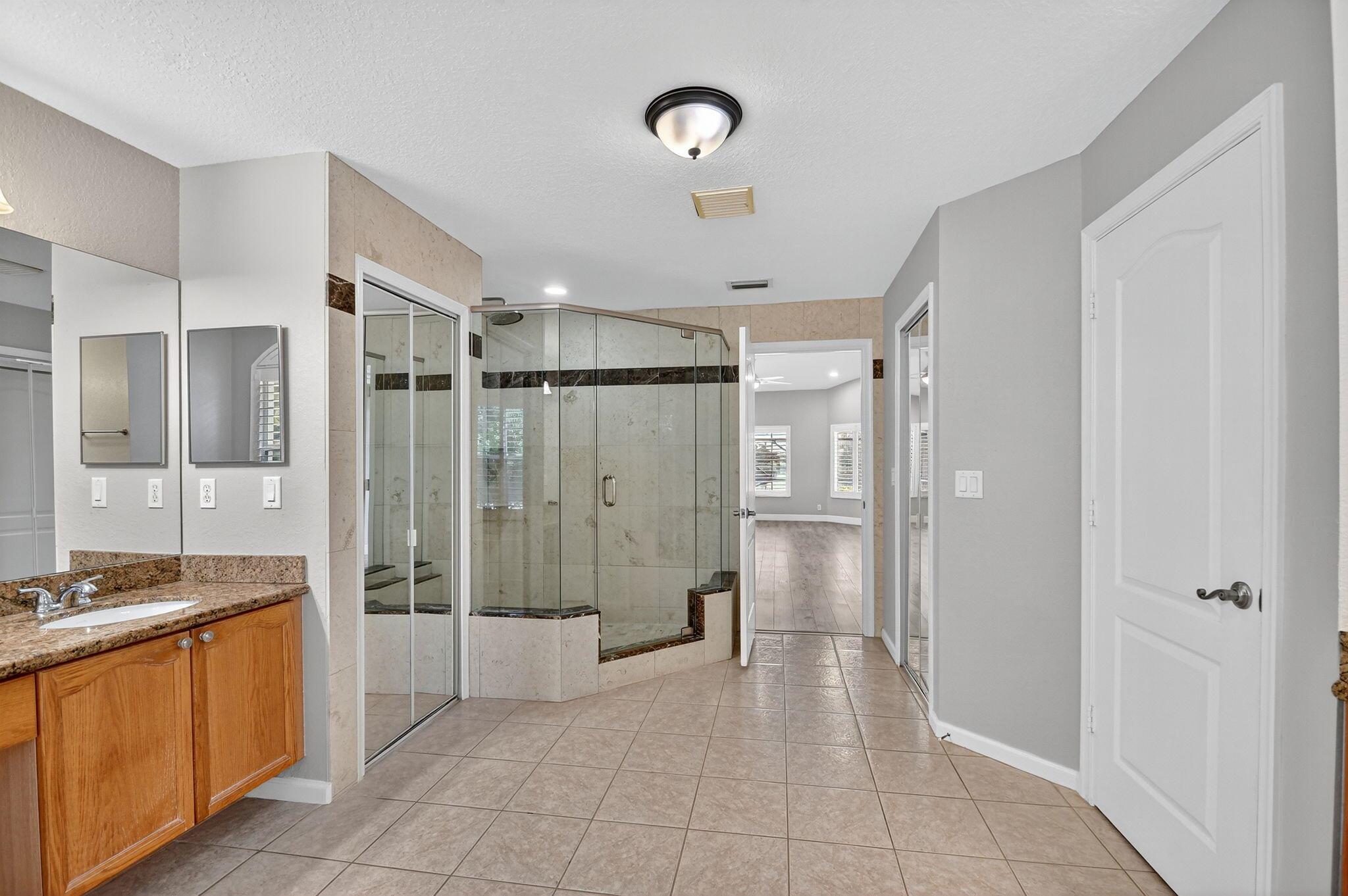 LOXAHATCHEE LAKES - Residential