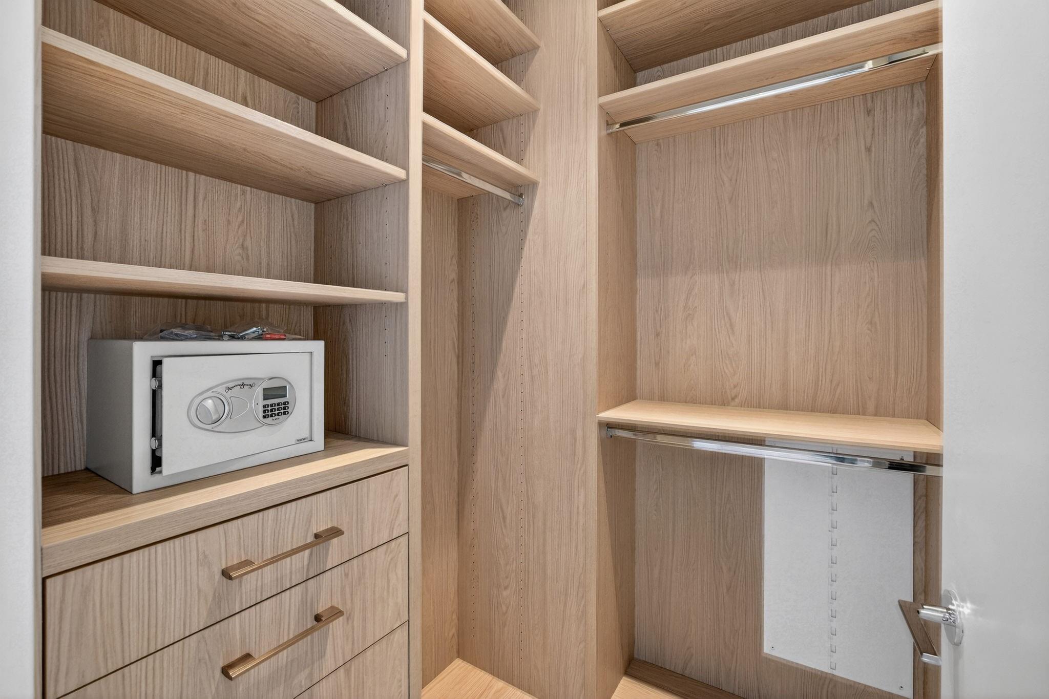 Pier Sixty Six - Residential