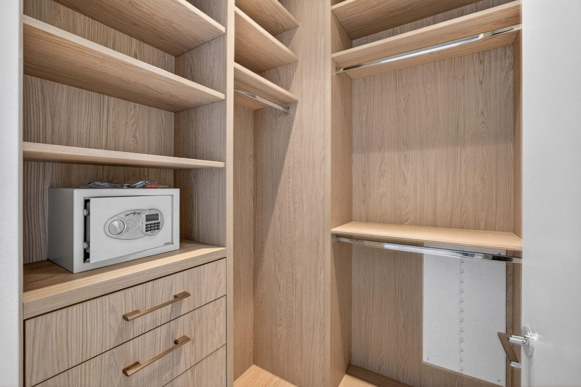 Pier Sixty Six - Residential