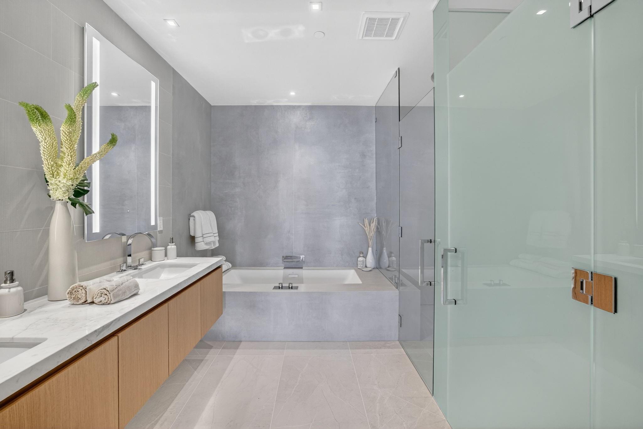 Pier Sixty Six - Residential