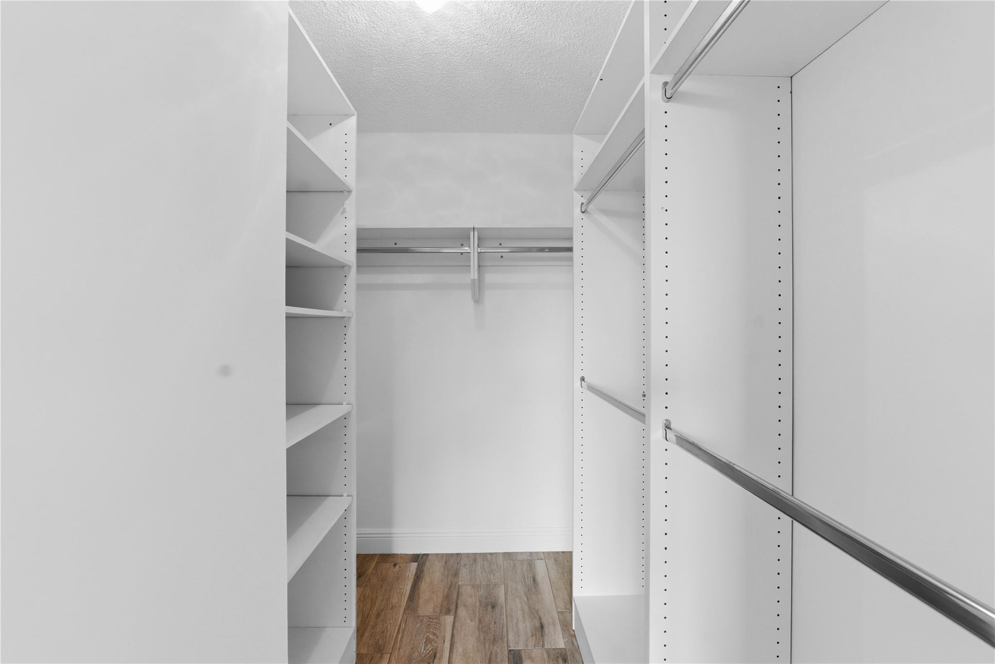 Sunrise Lakes - Residential