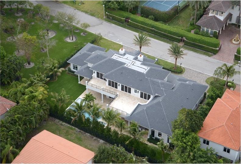ROYAL PALM YACHT & COUNTRY CLUB - Residential