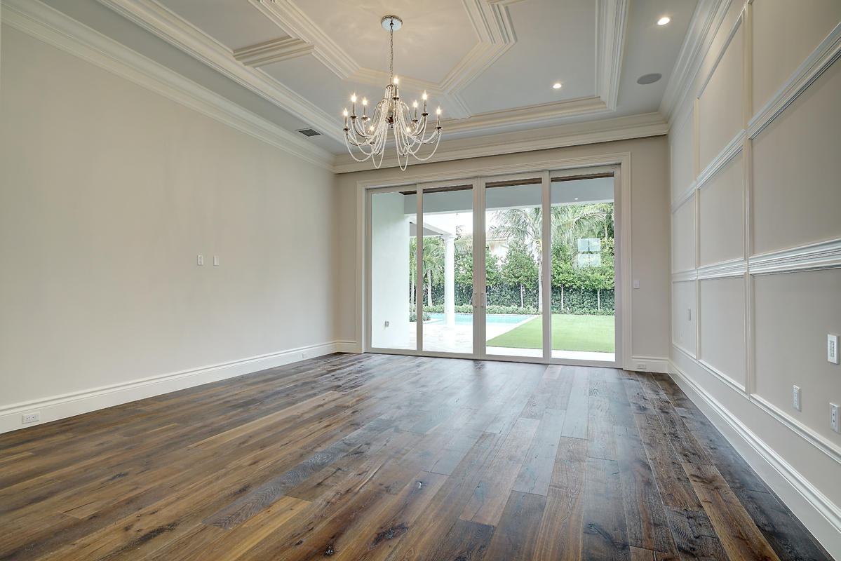 ROYAL PALM YACHT & COUNTRY CLUB - Residential