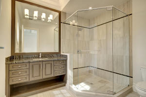 ROYAL PALM YACHT & COUNTR - Residential