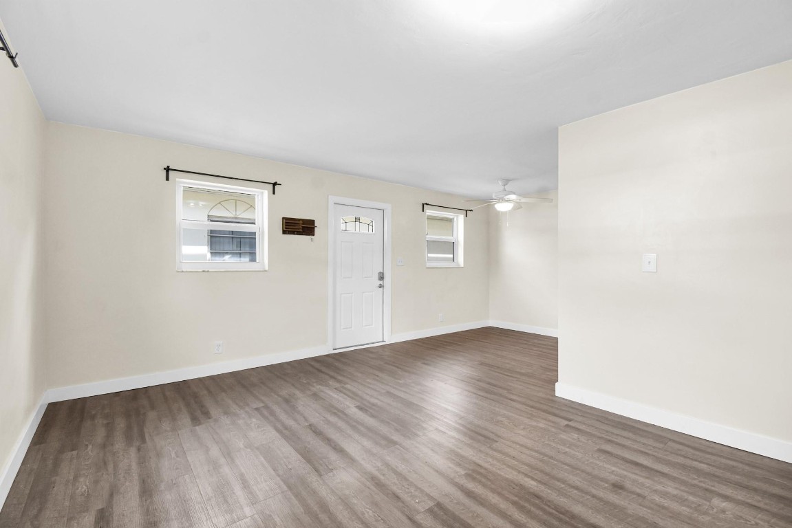 Georgetown Condominium - Residential