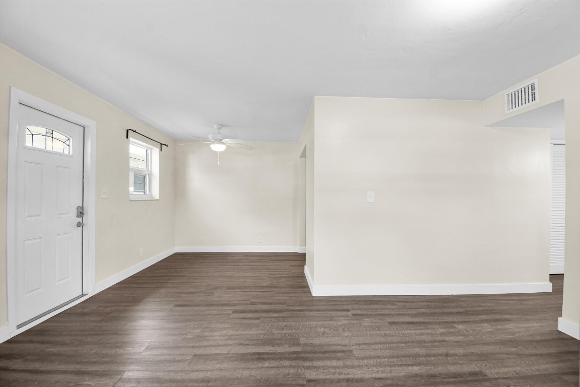 Georgetown Condominium - Residential