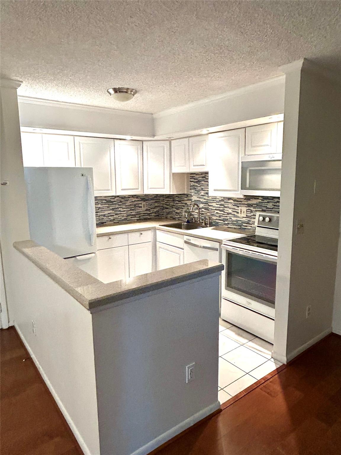 10429 E Clairmont Cir 108