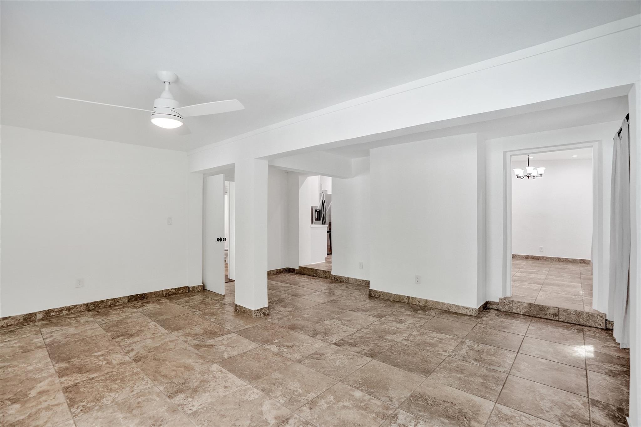 1613 SW 12th Ct