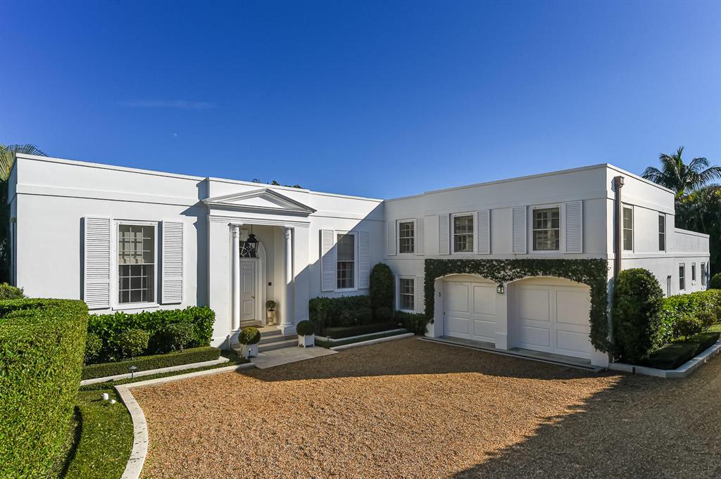 REGENTS PARK - Residential