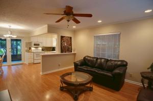 COUNTRY CLUB ACRES 5 - Residential