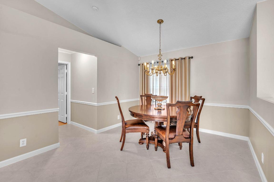 WINSTON PARK SECTION THREE - Residential