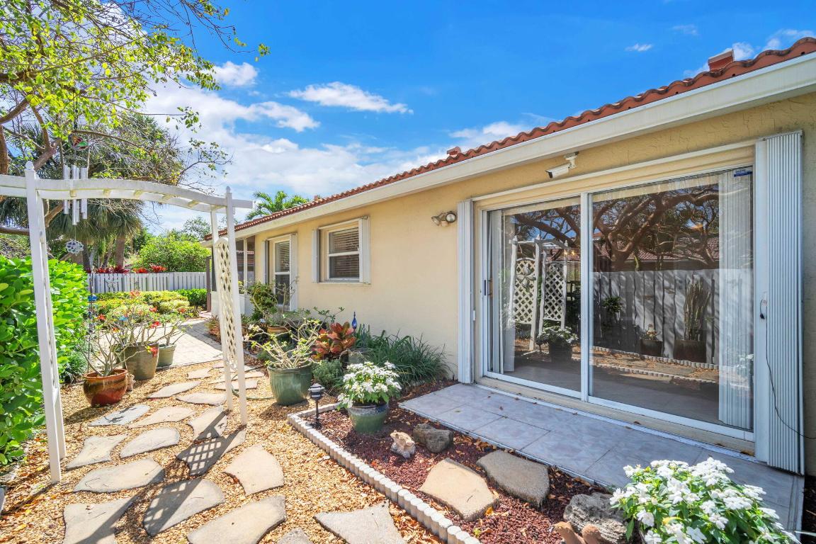 WINSTON PARK SECTION THREE - Residential