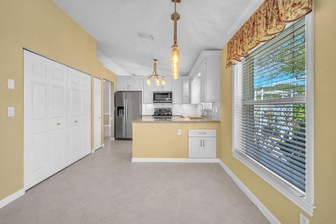 WINSTON PARK SECTION THREE - Residential