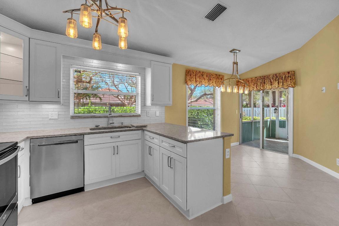 WINSTON PARK SECTION THREE - Residential