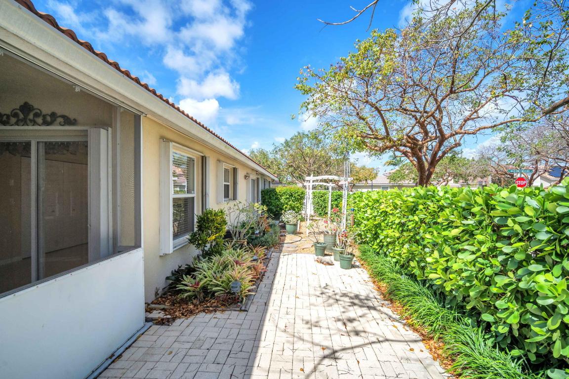 WINSTON PARK SECTION THREE - Residential