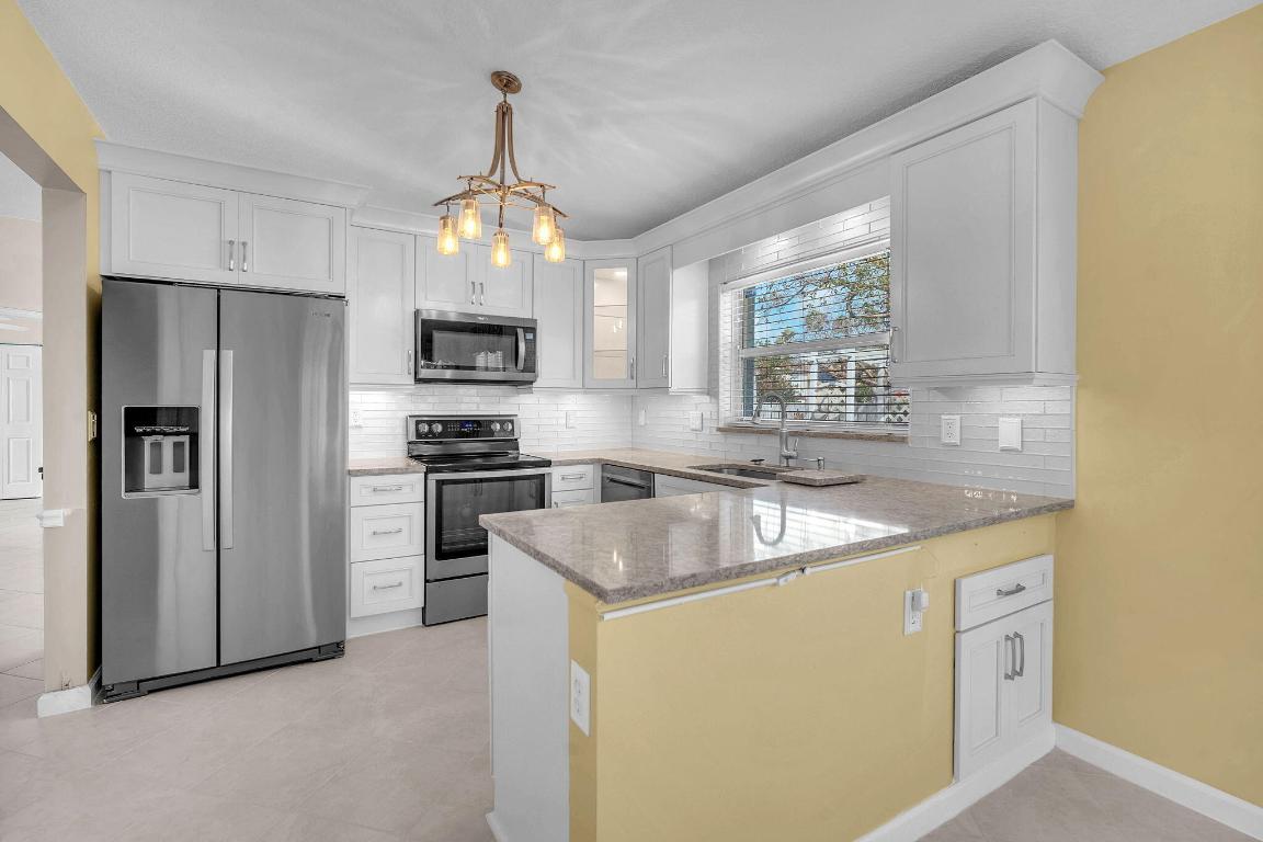 WINSTON PARK SECTION THREE - Residential