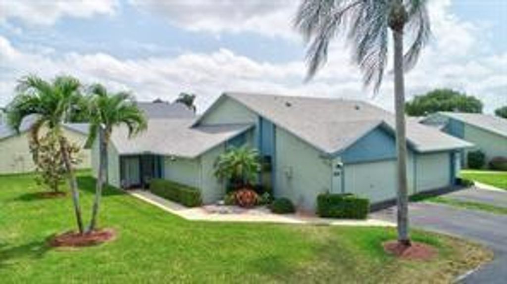Photo of 9114 SW 20th Street #A, Boca Raton, FL 33428 (MLS # F10513638)