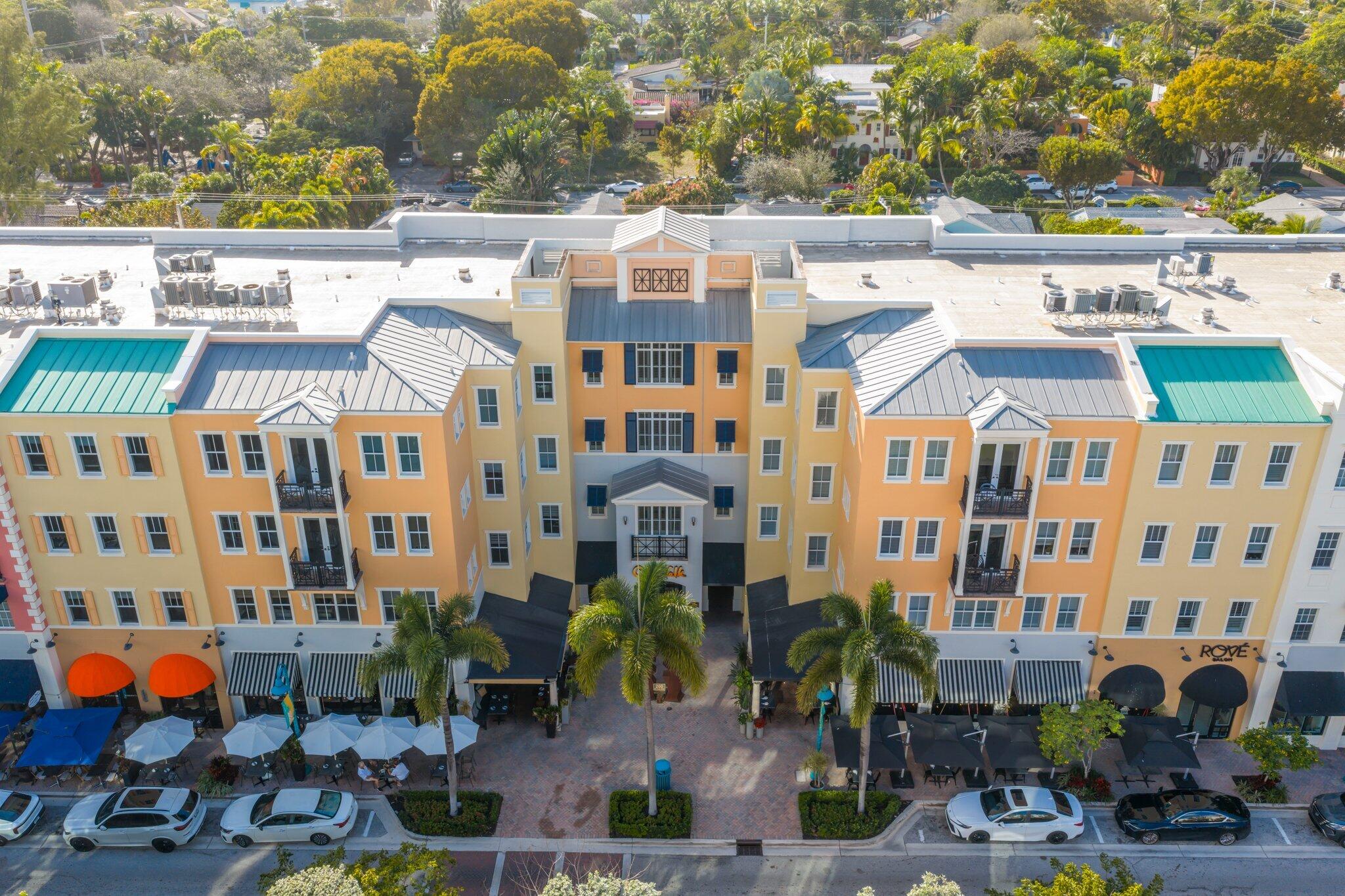 CITY WALK AT PINEAPPLE GROVE CONDO - Residential