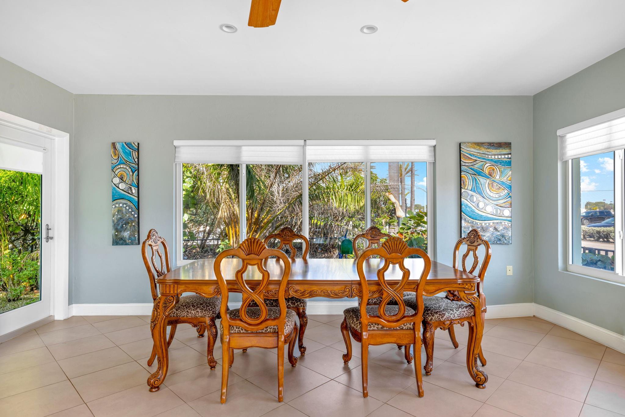 HOLLYWOOD BEACH - Residential