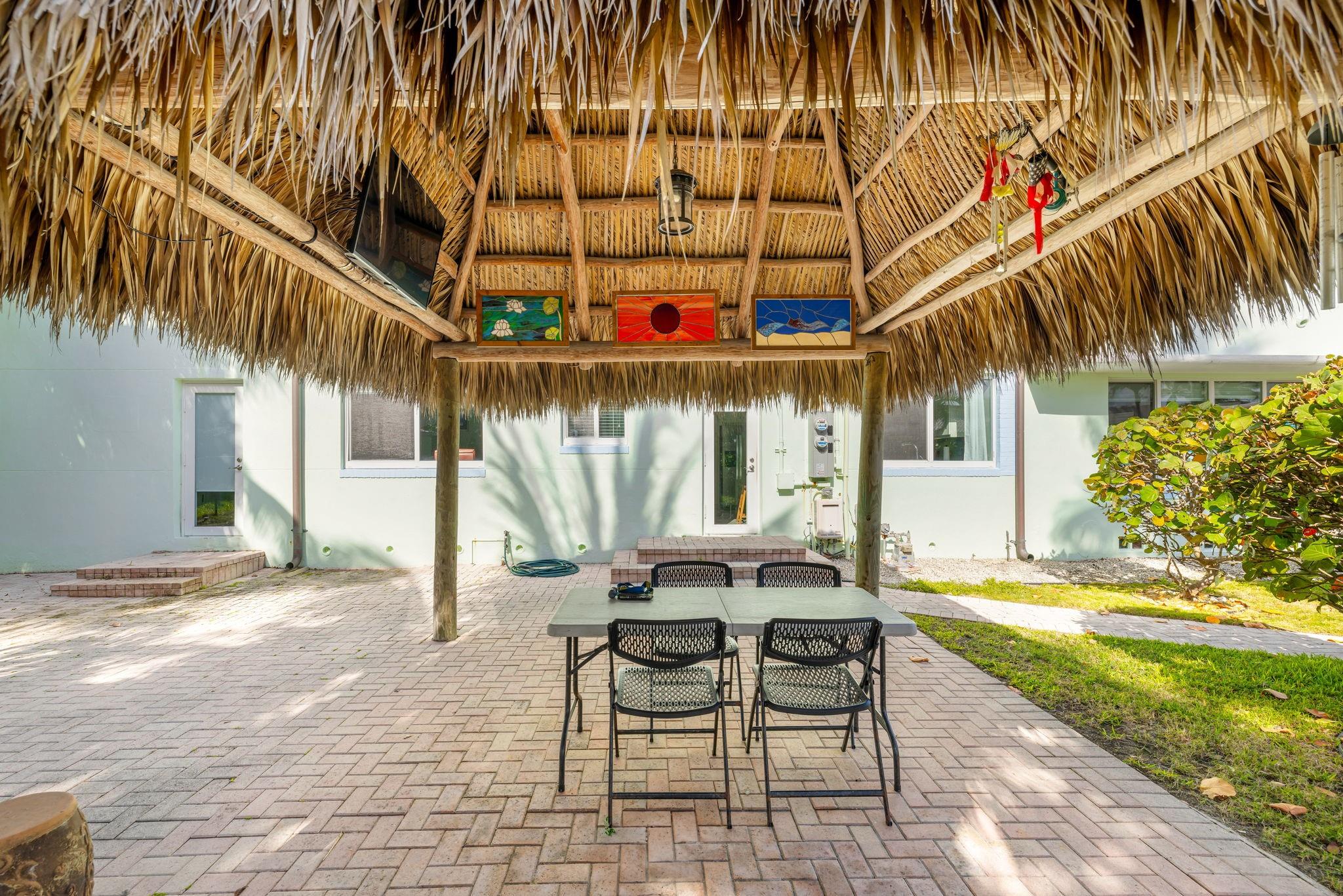 HOLLYWOOD BEACH - Residential