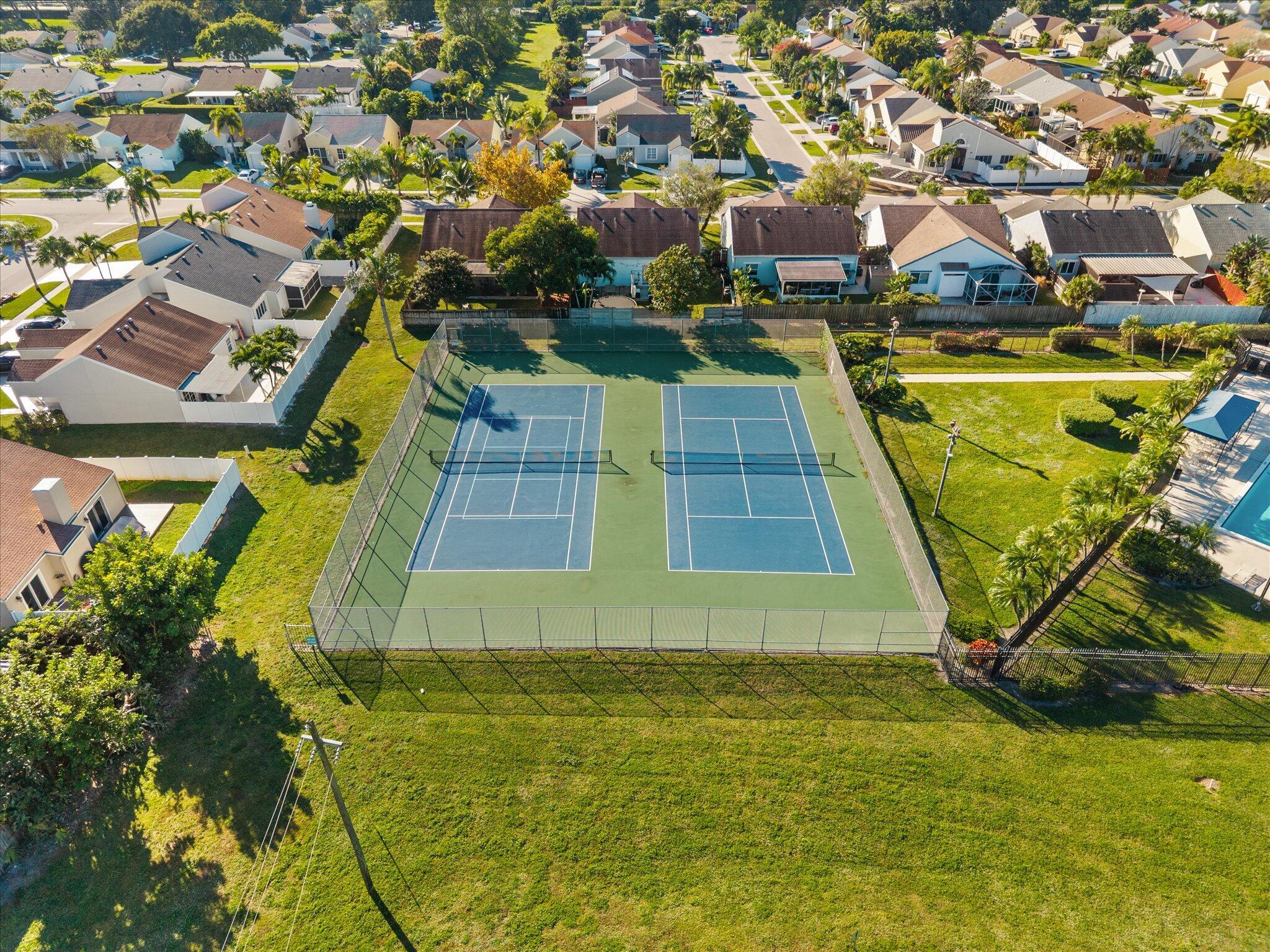 TRENDS AT BOCA RATON UNIT - Residential