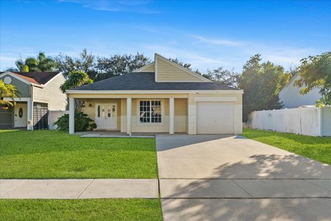 8414 Dynasty Drive Boca Raton FL 33433