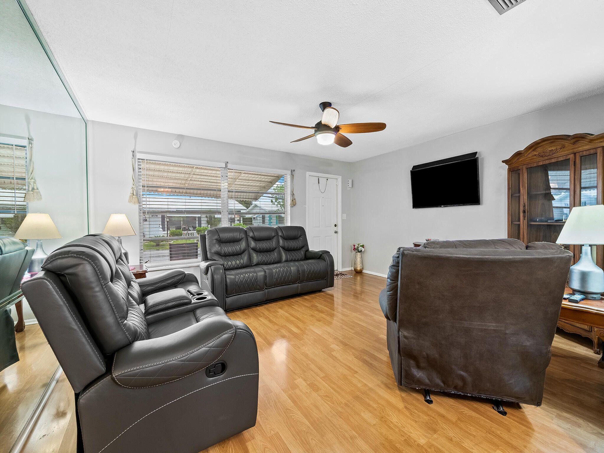 210 NW 25TH Court