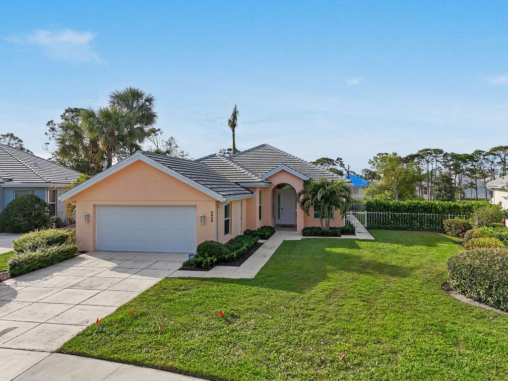 Photo of 4949 SE Inkwood Way, Hobe Sound, FL 33455 (MLS # R11069006)