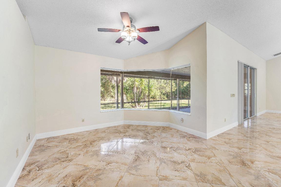 ACREAGE - Residential Lease