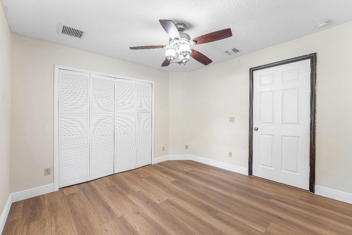 ACREAGE - Residential Lease