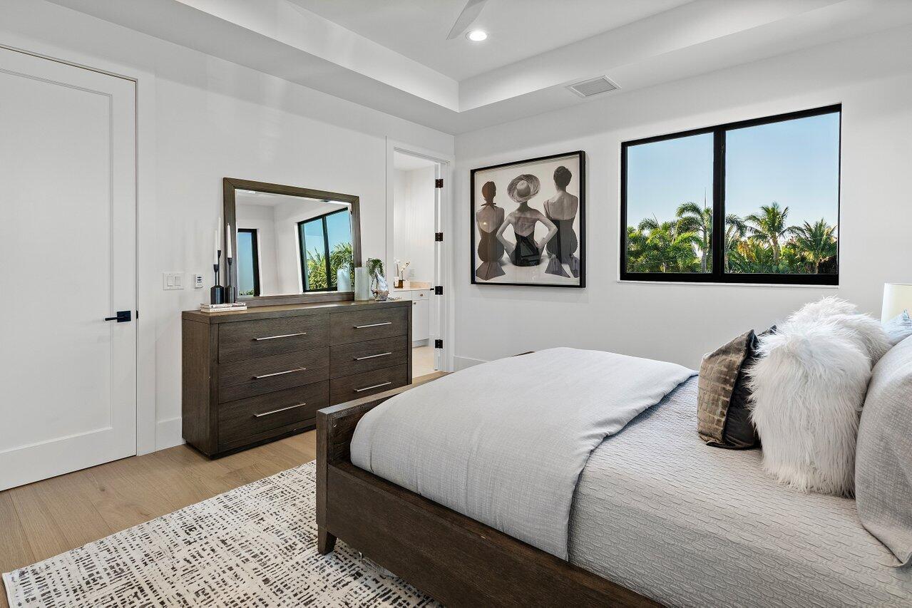 South of Southern, SoSo - Residential