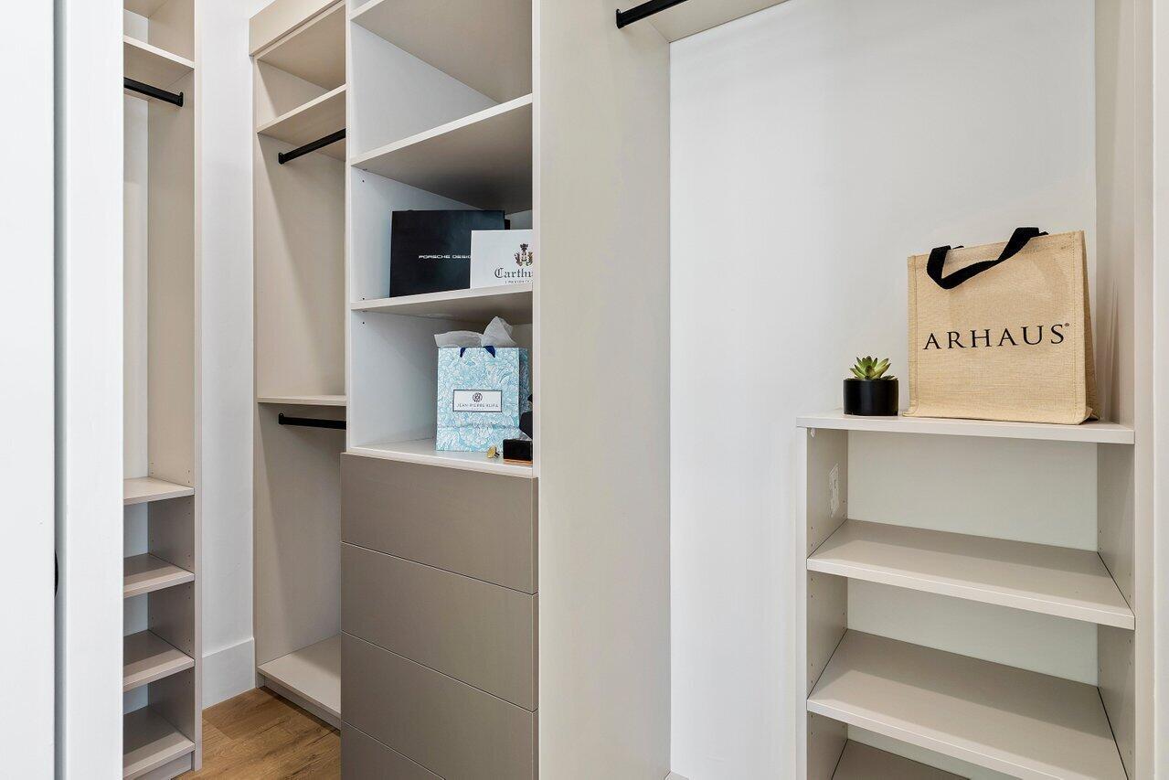 South of Southern, SoSo - Residential