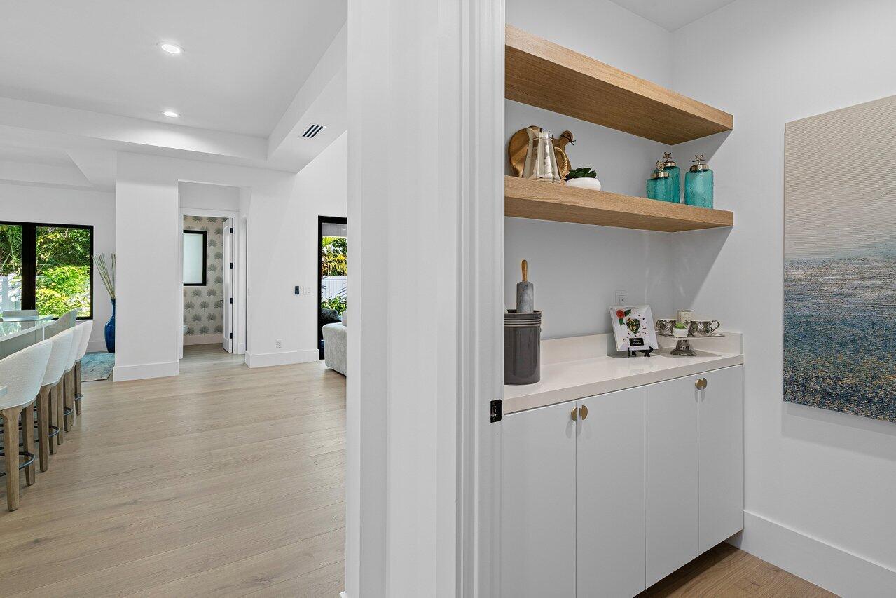 South of Southern, SoSo - Residential