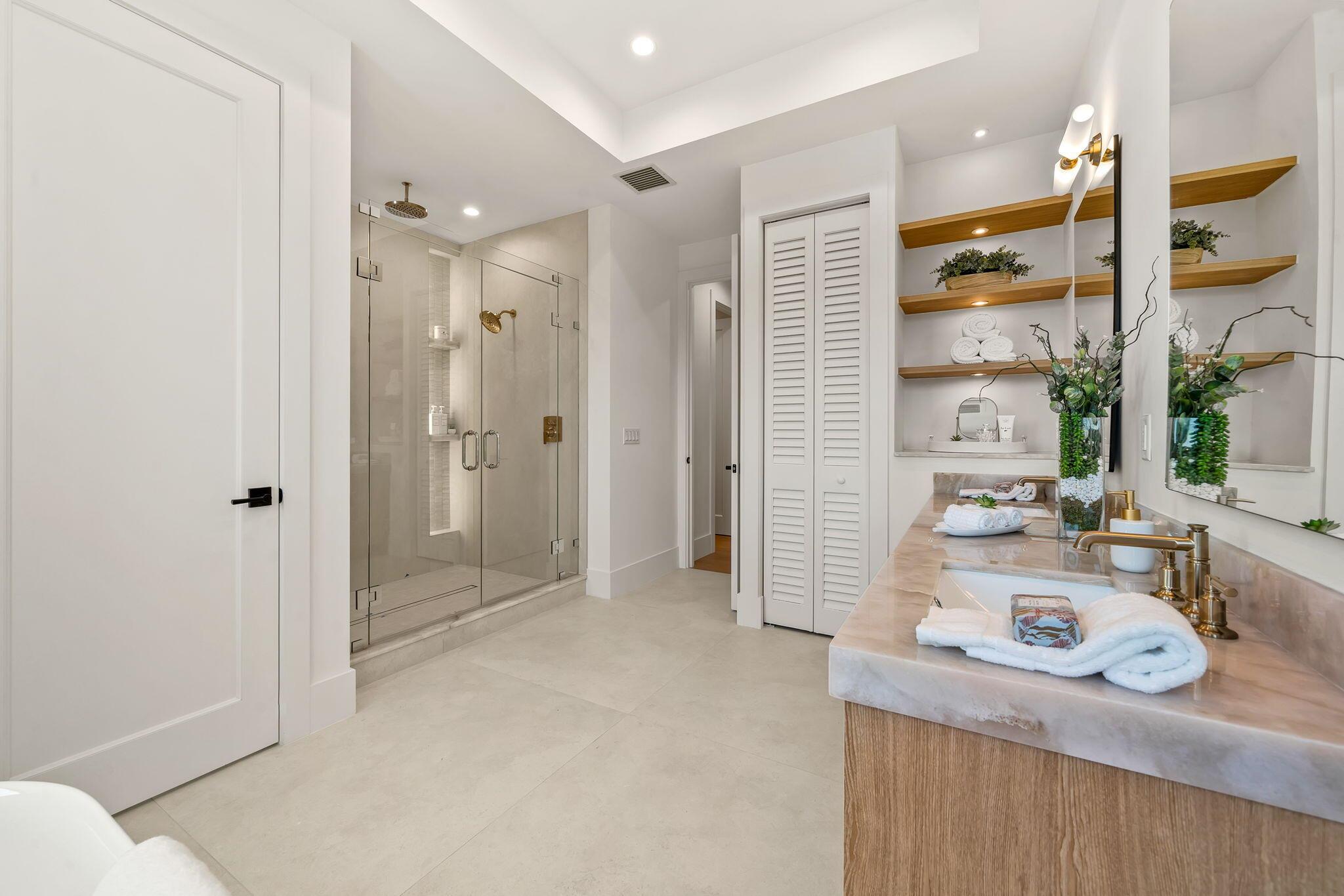 South of Southern, SoSo - Residential