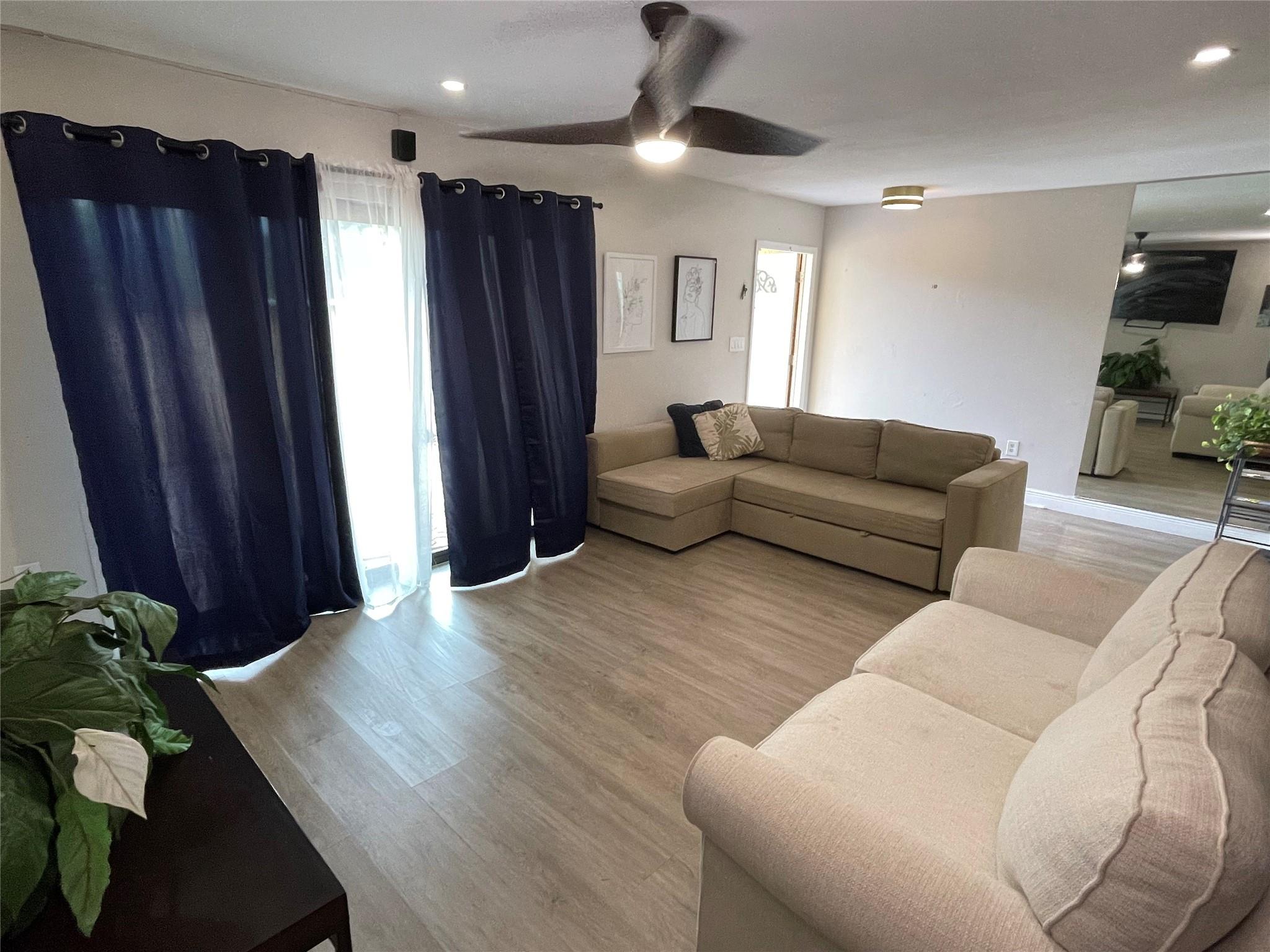 Del Rio Village North 86- - Residential Lease