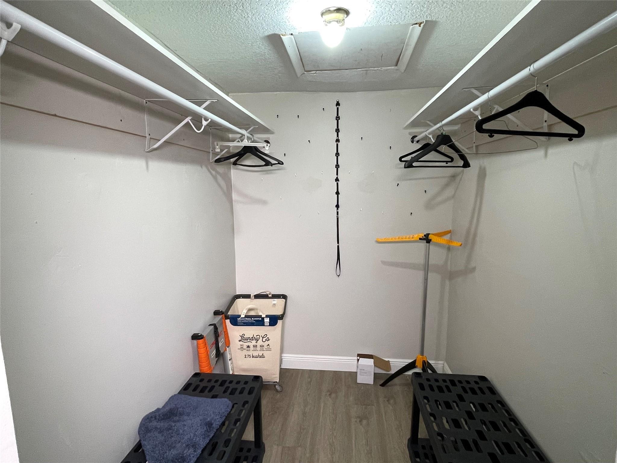 Del Rio Village North 86- - Residential Lease