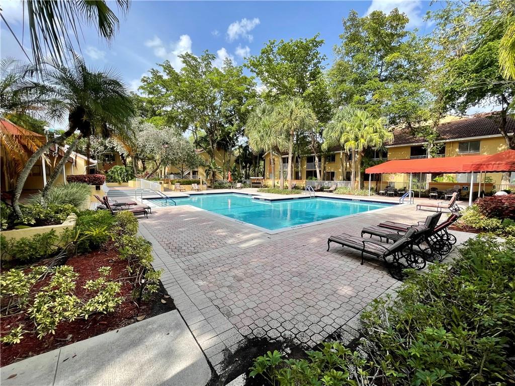 Napoli Gardens At Coral S - Residential Lease