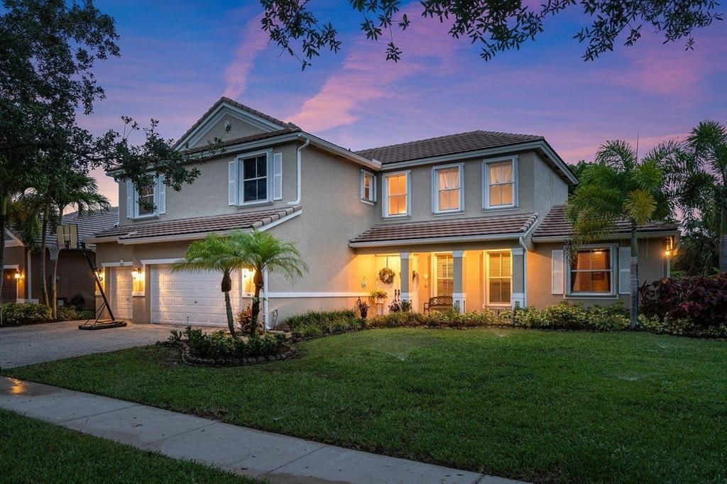 Photo of 9323 Savannah Estates Drive Dr, Lake Worth Beach, FL 33467 (MLS # R10723996)