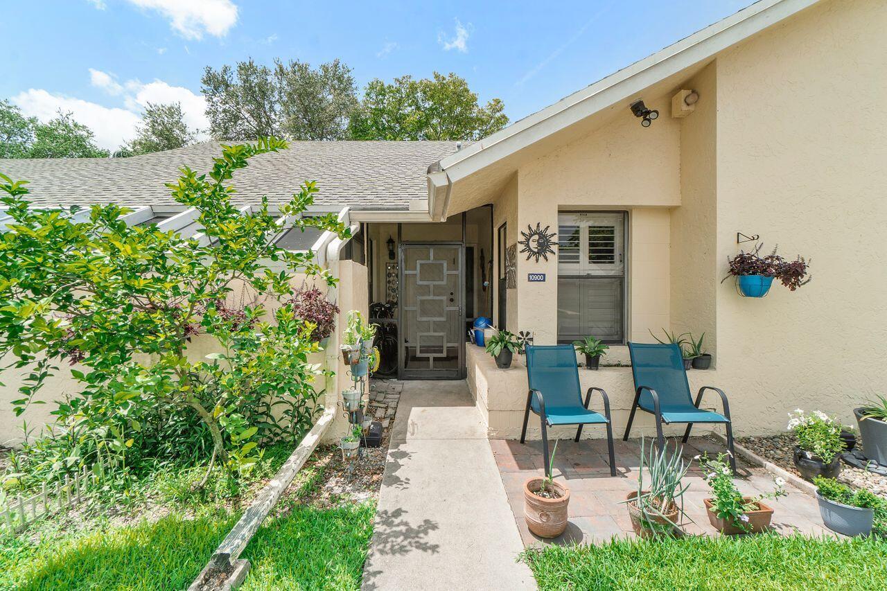 10900 Waterberry Court