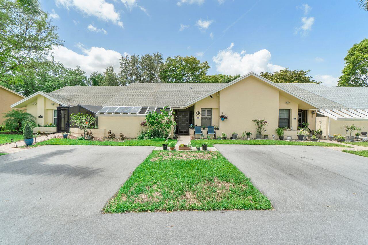 10900 Waterberry Court