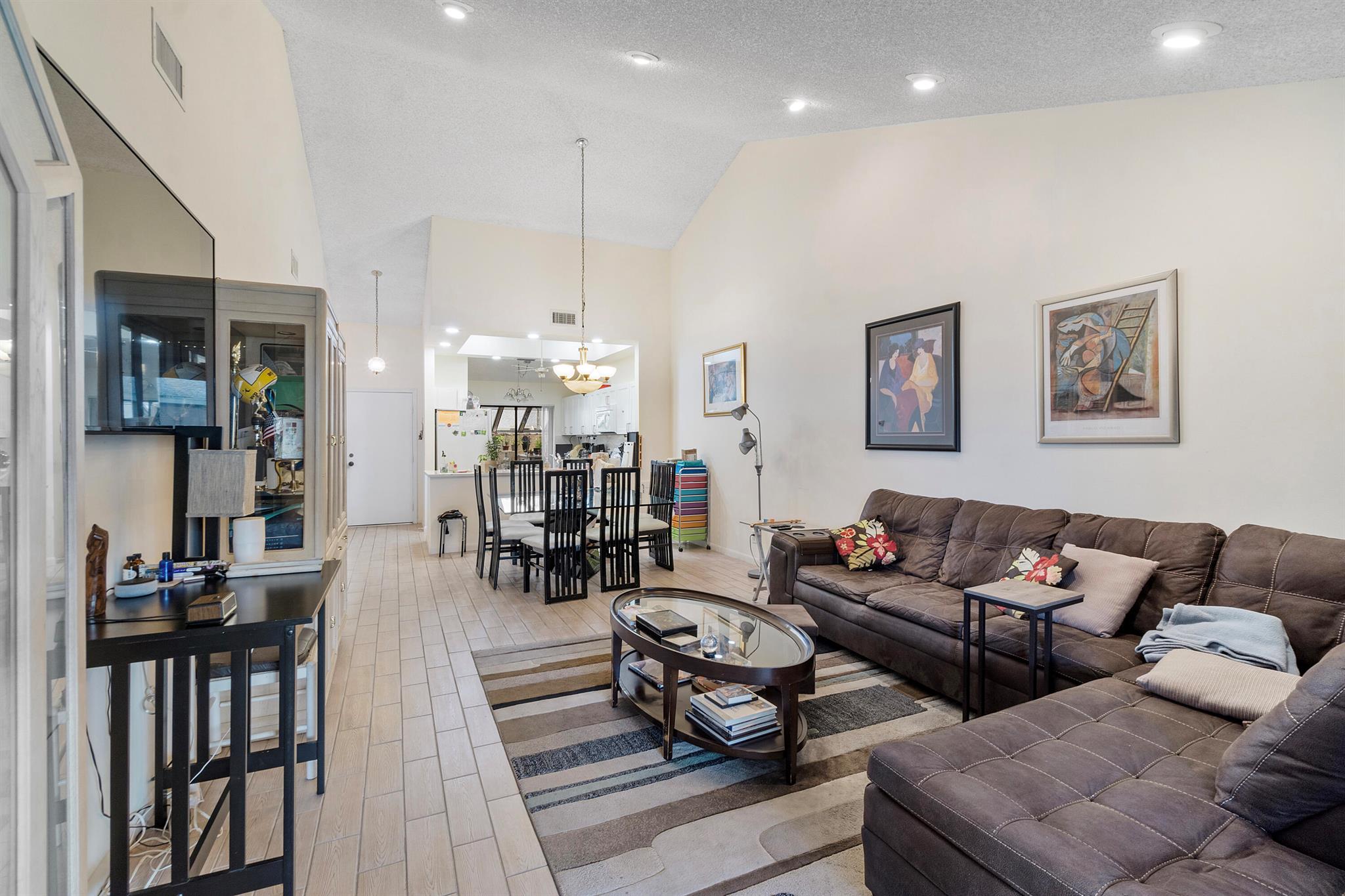 10900 Waterberry Court