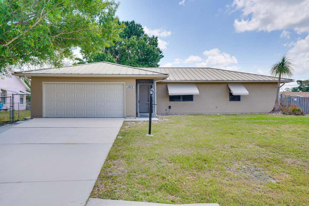 Photo of 1825 SW Cameo Boulevard, Port Saint Lucie, FL 34953 (MLS # R11079986)