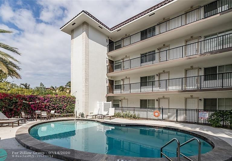 Gulfstream Condo Of Las O - Residential Lease