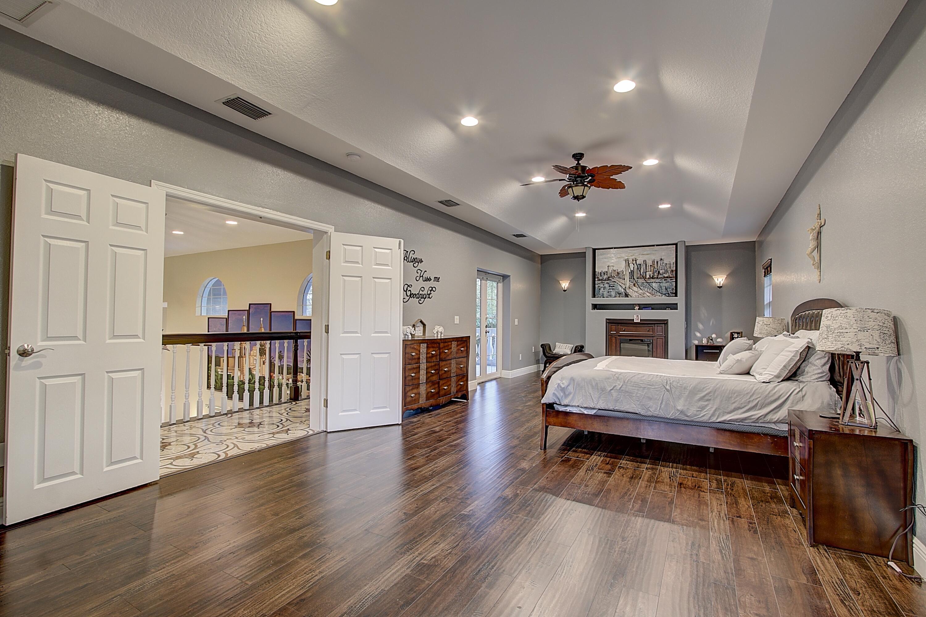 INDIAN RIVER ESTATES UNIT 1 - Residential Lease