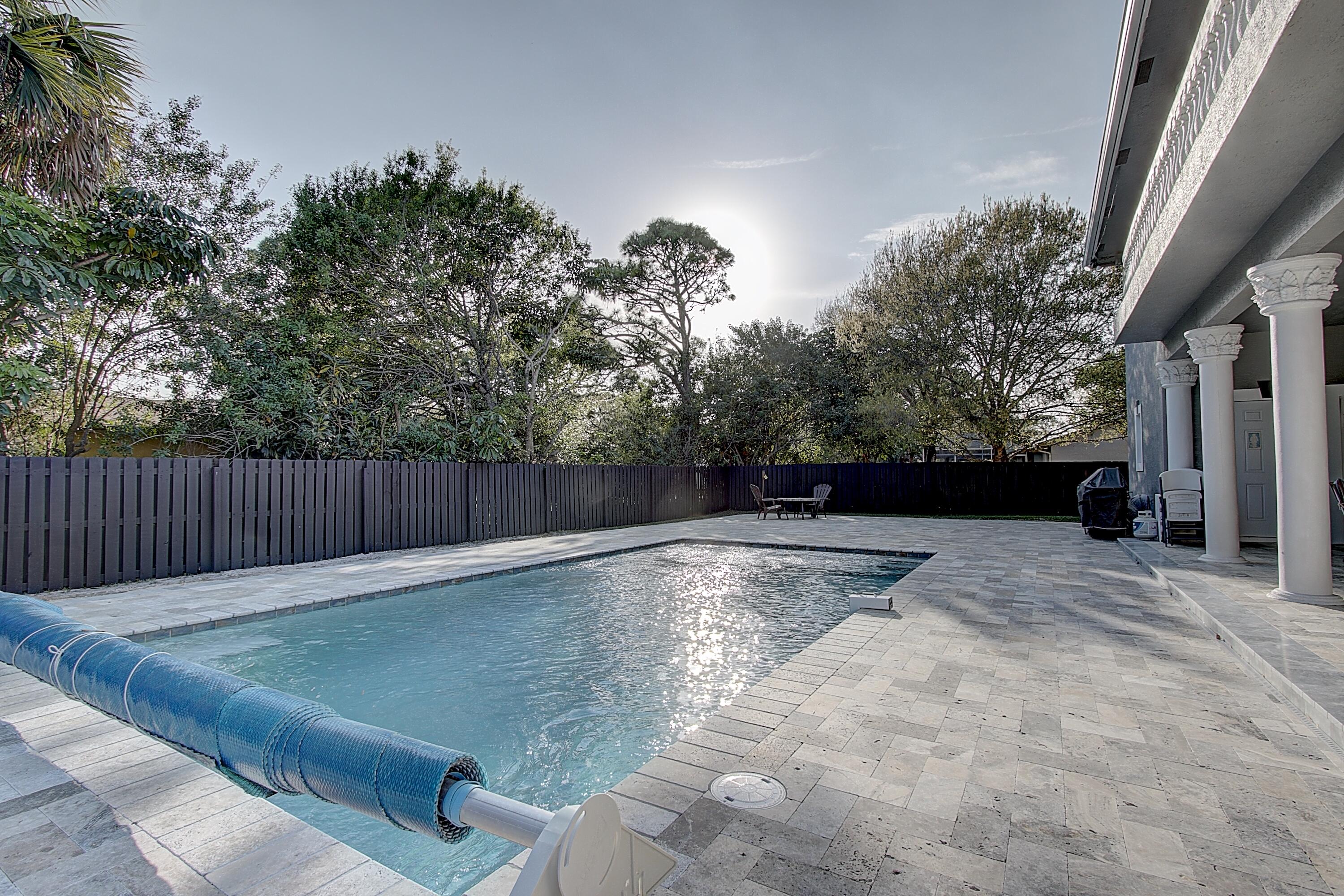 INDIAN RIVER ESTATES UNIT 1 - Residential Lease