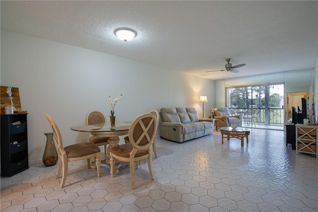 Greens of Inverrary - Residential