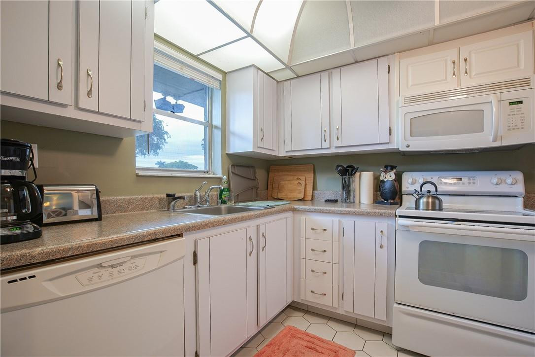 Greens of Inverrary - Residential