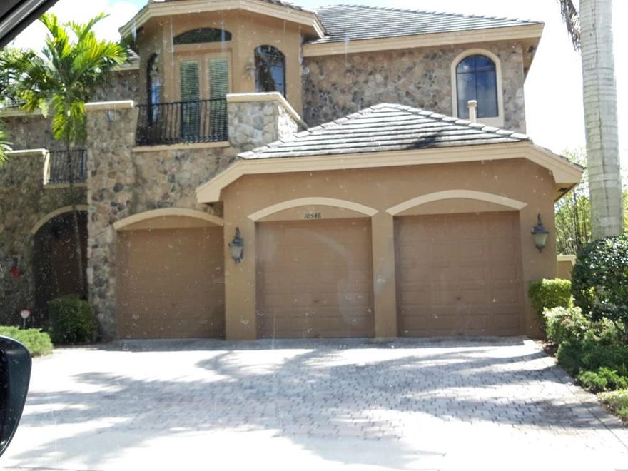 Beautiful lake front home in desirable Versailles neighborhood in Wellington. This 5 bedroom property 7 bath with a 3 car garage is located in a man gated community close to Florida's turnpike. The Versailles community offers magnificent amenities, including basketball, a community pool, tennis court, clubhouse and fitness center. This community is close to area A-rated schools, shopping and easy access to West Palm Beach International Airport. Please see additional information in the supplemental remarks regarding COVID-19 verbiage.  Very Important Covid Info, buyer/bidders must acknowledge understanding. Buyers of occupied properties will be required to abide by all local, state, and federal laws and orders when working with occupants of an acquired property. In response to the COVID-19 coronavirus
declared pandemic, local, state, and federal laws, regulations, and moratoriums have been enacted to protect those who suffer hardships and are negatively impacted by the virus. The buyer will be required to sign an acknowledgment indicating that the Subject Property and any or all occupants residing therein may be protected by one or more occupancy laws or orders, and the buyer commits to honor and comply with all such applicable laws, regulations, orders, and moratoriums. In particular, the buyer will agree not to commence any court action or other legal proceedings to evict or dispossess the current occupants of the Subject Property until doing so does not violate any such law, regulation, order, or moratorium.