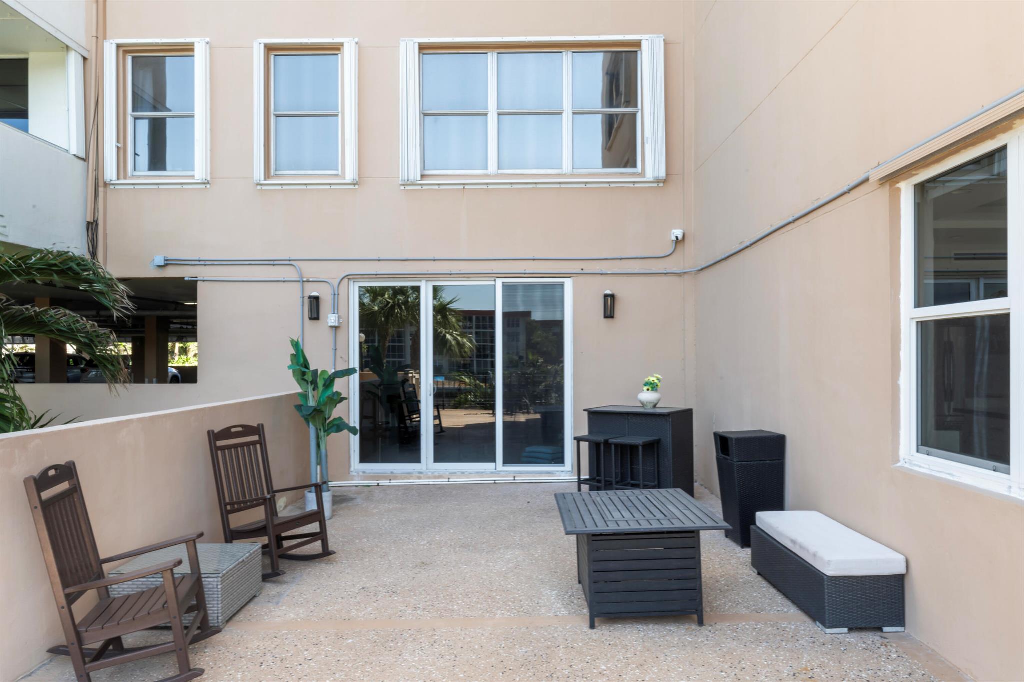 OPAL TOWERS WEST CONDO - Residential